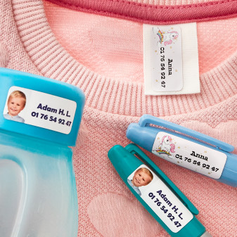 Étiquettes autocollantes pour vêtements